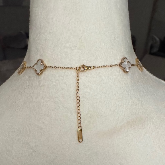 Dainty White Clover Necklace - Picture 3 of 3